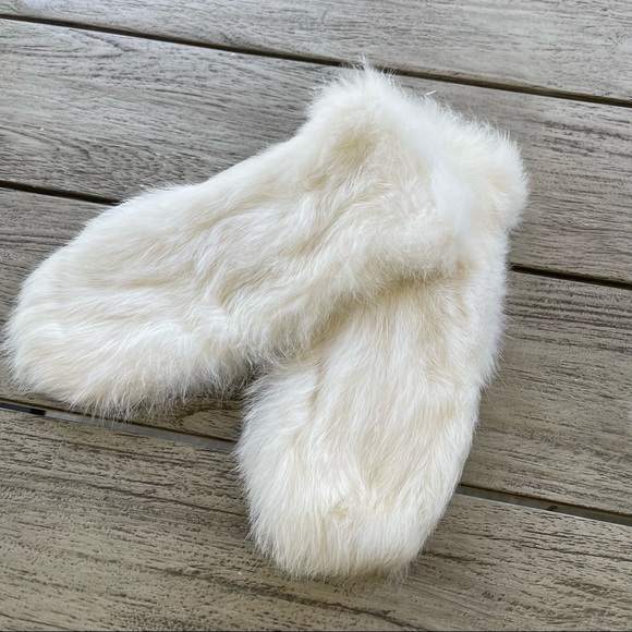 Accessories - Vintage Fur & Leather White Lined Mittens